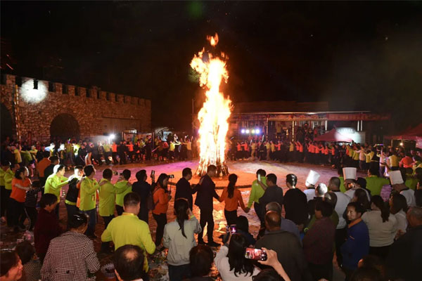 ±ØÓ®ÑÇÖÞ¶¥·åÂÛ̳óô»ðÍí»á ±ØÓ®ÑÇÖÞ¶¥·åÂÛ̳óô»ðÍí»á