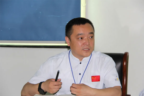 ±ØÓ®ÑÇÖÞ̩ʢÔìÒ©¶Ê³¤ÍõÐñ·å ±ØÓ®ÑÇÖÞ̩ʢÔìÒ©¶Ê³¤ÍõÐñ·å