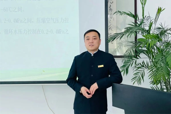 ��Ӯ����������ڿ�