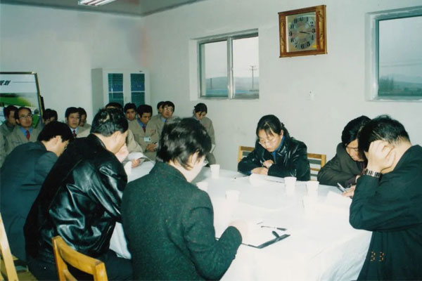 2001������Я�����˽���GMP��֤�й�����