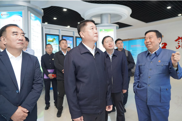 ��ɽ��ί���л���Ҵ���ǰ����Ӯ����