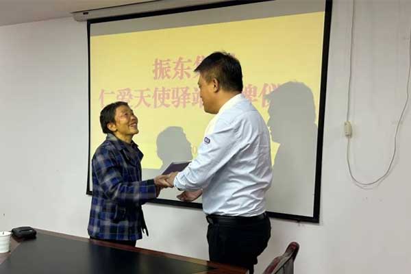 �ʰ���ʹ,��Ӯ����,��ҩ��